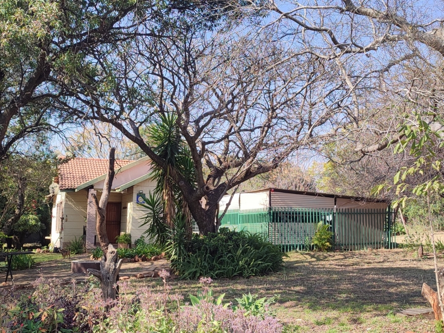 4 Bedroom Property for Sale in Rhenosterhoek A H North West